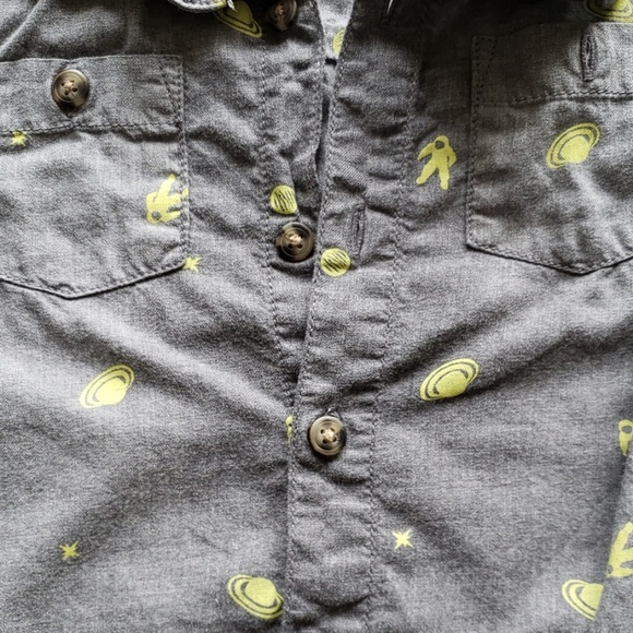 Boys button down - Picture 2 of 3
